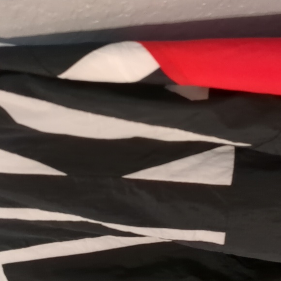 Nike Jacket - Picture 8 of 10